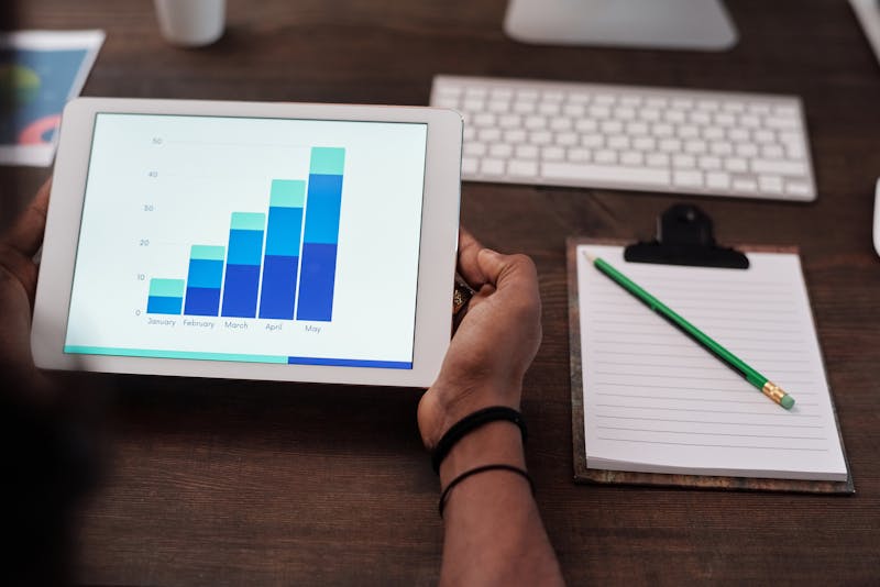 Consulting and audit image